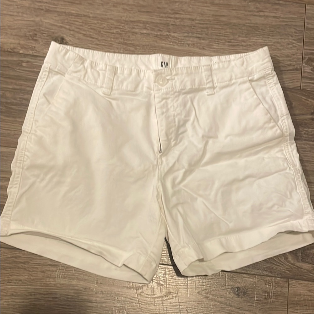 GAP Women's White Shorts